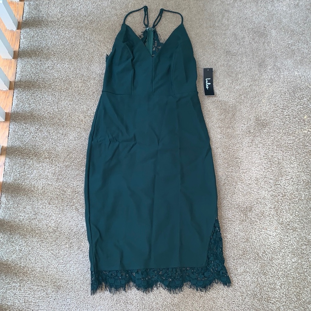 Green lace dress
